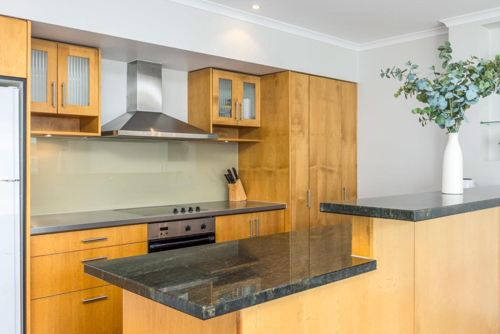Beautiful Renovated 2 X Bdrm,Perfect Location Apartment Auckland Ngoại thất bức ảnh