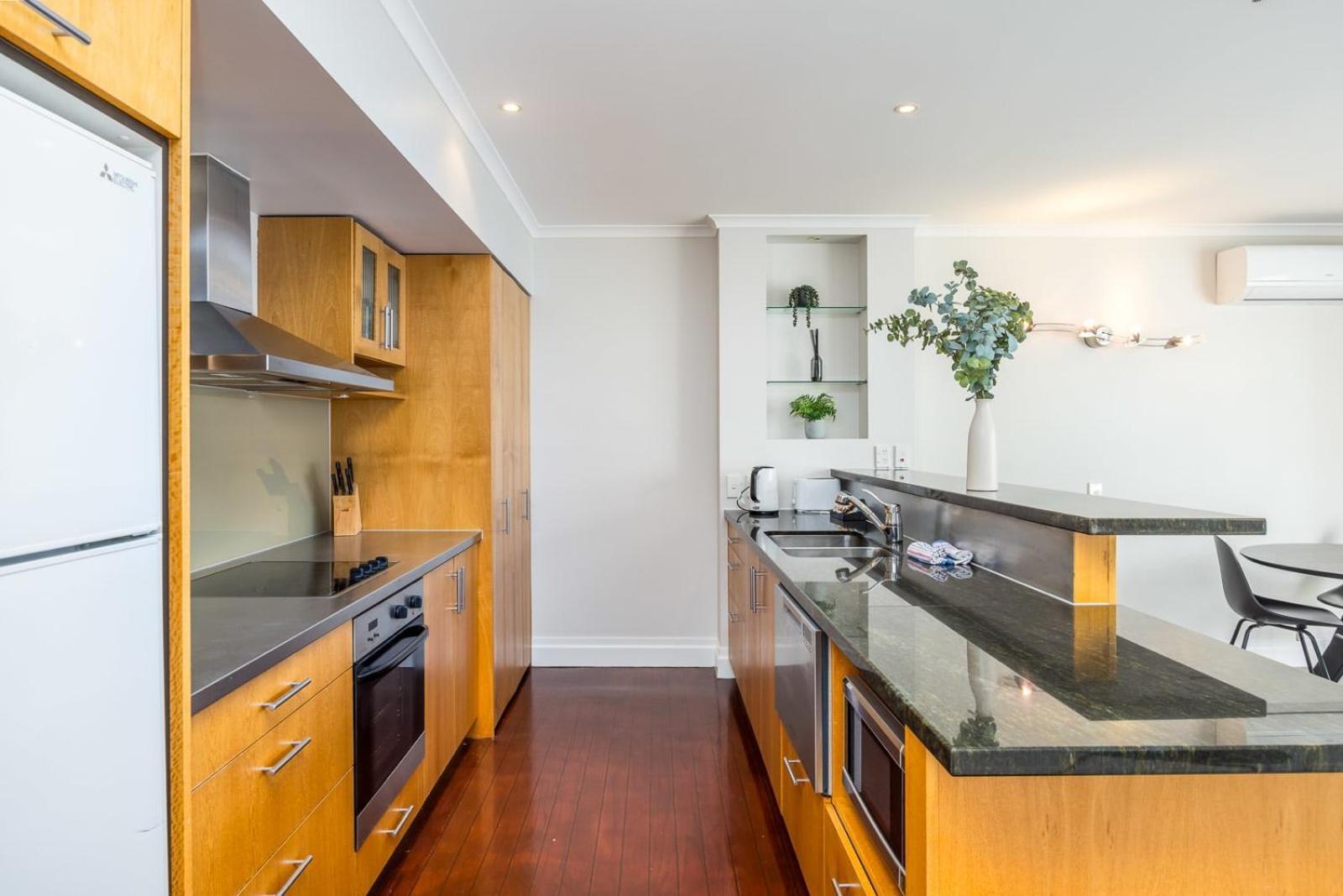 Beautiful Renovated 2 X Bdrm,Perfect Location Apartment Auckland Ngoại thất bức ảnh