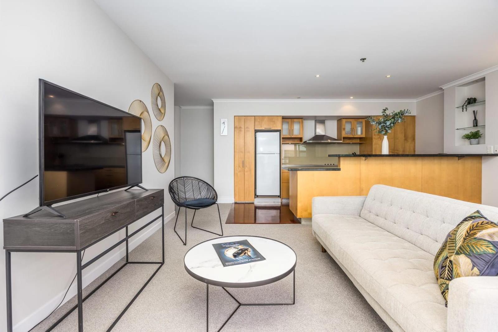 Beautiful Renovated 2 X Bdrm,Perfect Location Apartment Auckland Ngoại thất bức ảnh